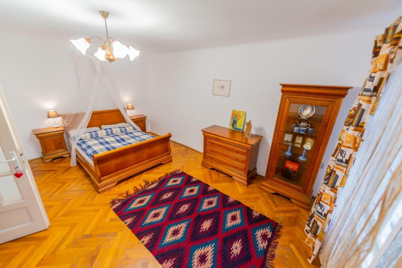 דירות בראשוב Pine House מראה חיצוני תמונה