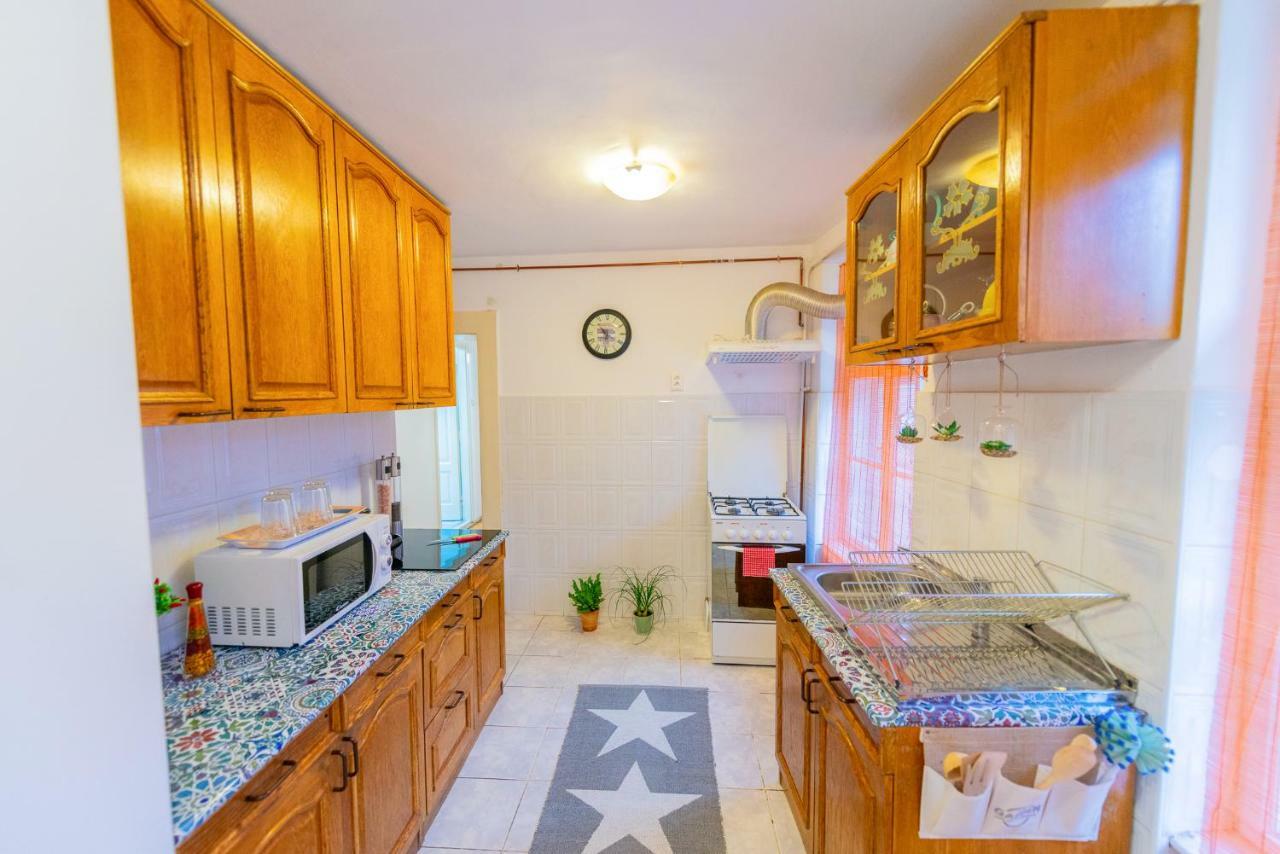 דירות בראשוב Pine House מראה חיצוני תמונה